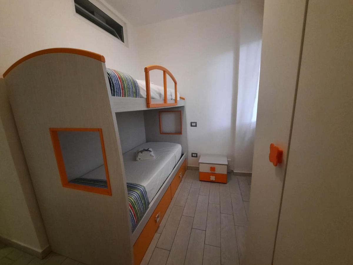 Casa Vacanze Mary Carrara Eksteriør bilde